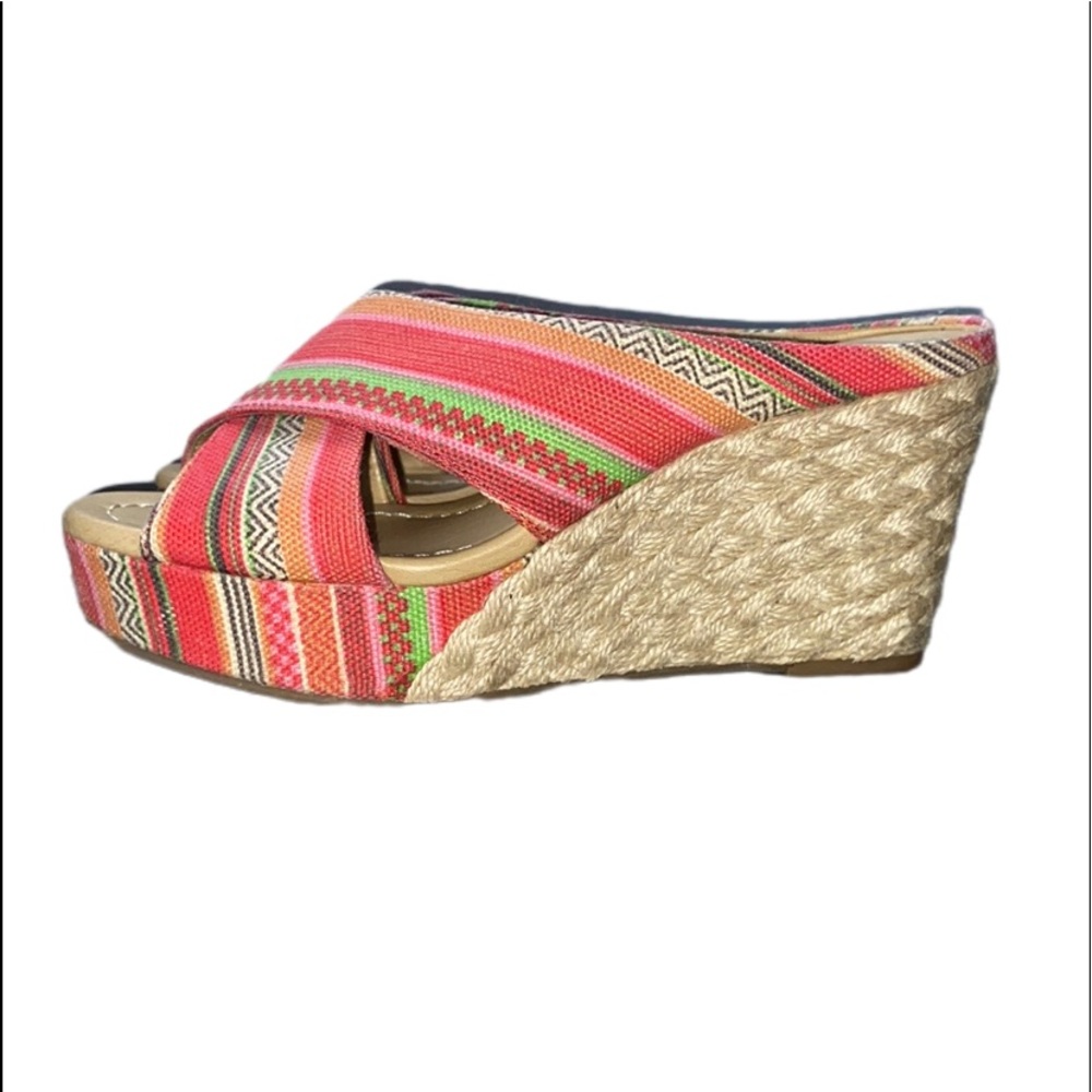 Chinese Laundry Drama Peep Toe Espadrilles